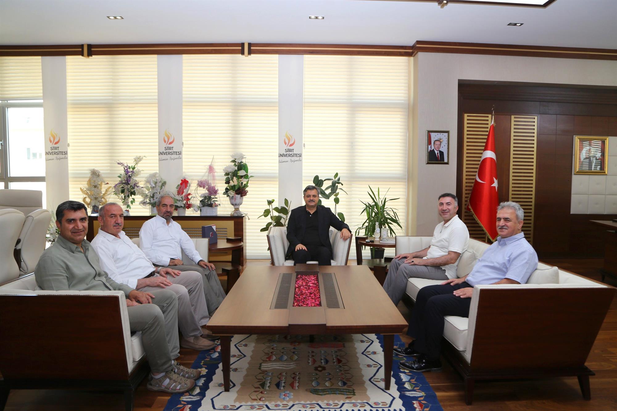 Batman Üniversitesi Rektörü Prof. Dr. İdris Demir’den Rektörümüz Prof. Dr. Nihat Şındak’a Ziyaret